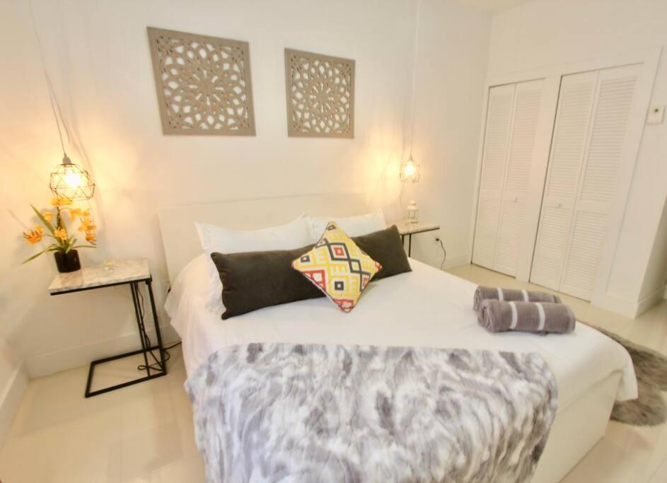 Modern 1/1, Half A Block From The Ocean Apartment Miami Beach Exterior photo